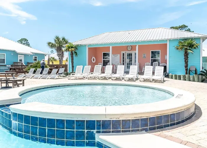 Holiday home Charming 3 Bedrooms, Private Entrance, Access *