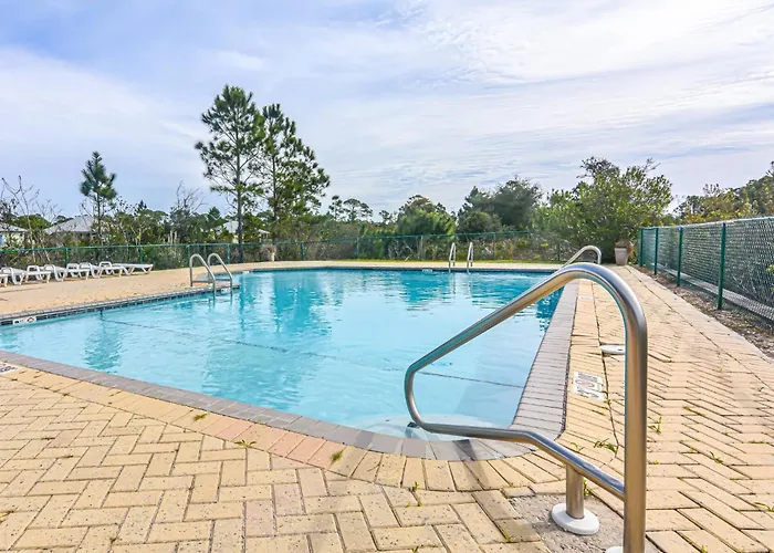 Holiday home Charming 3 Bedrooms, Private Entrance, Access Gulf Shores