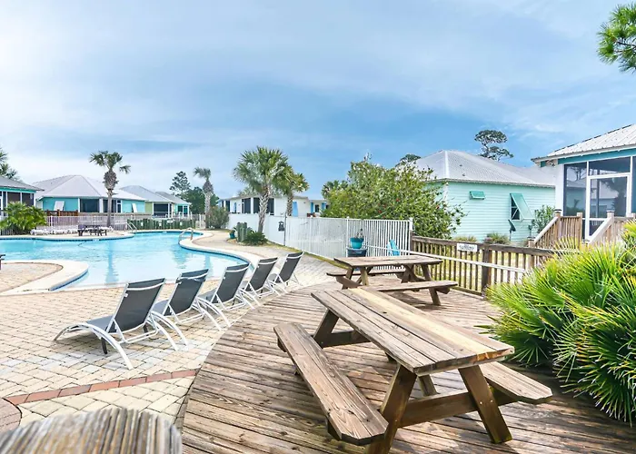 Holiday home Charming 3 Bedrooms, Private Entrance, Access