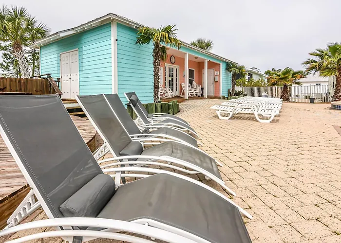 Charming 3 Bedrooms, Private Entrance, Access Holiday home