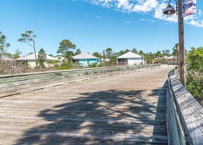Charming 3 Bedrooms, Private Entrance, Access Holiday home Gulf Shores